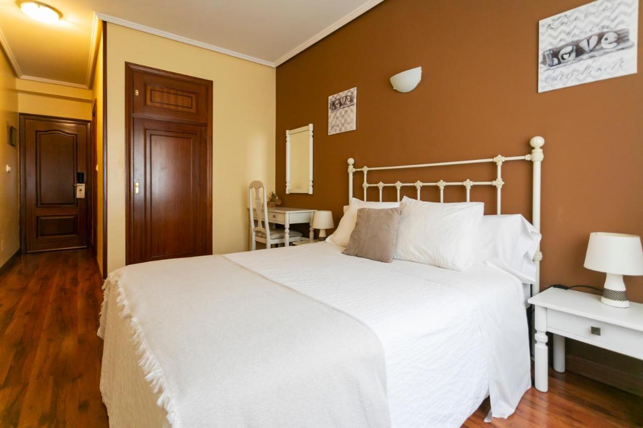Hotel América Ferrol Exterior foto