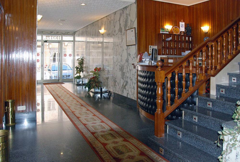 Hotel América Ferrol Exterior foto